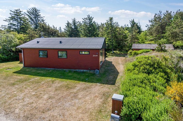 Vakantiehuis "Lykka" - 950m from the sea