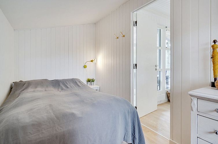 Vakantiehuis "Bernadeta" - 1.2km from the sea