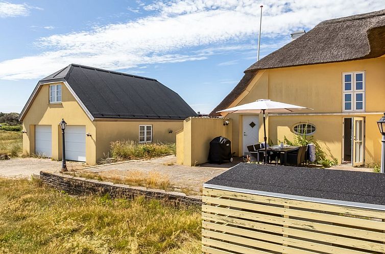 Vakantiehuis "Amina" - 200m from the sea