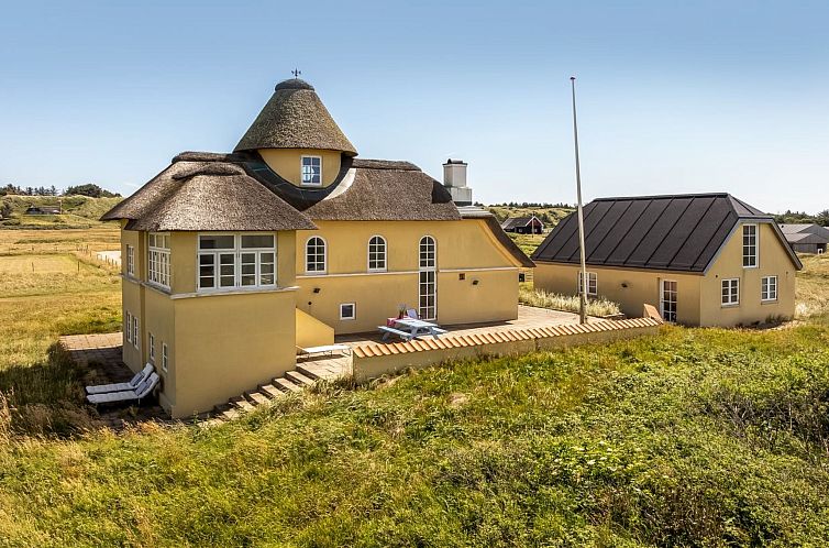 Vakantiehuis "Amina" - 200m from the sea