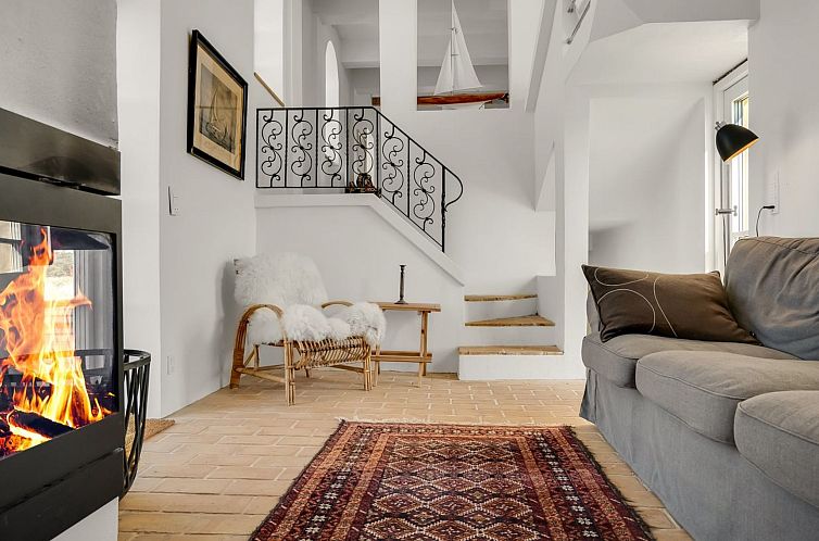 Vakantiehuis "Amina" - 200m from the sea