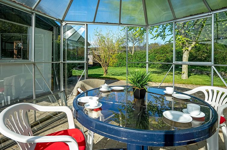 Vakantiehuis "Satu" - 2km from the sea