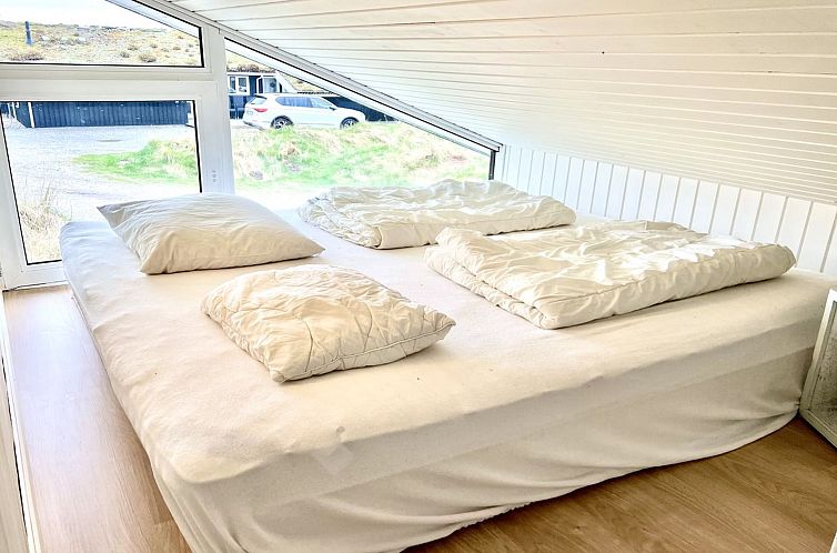 Vakantiehuis "Nilson" - 1.4km from the sea