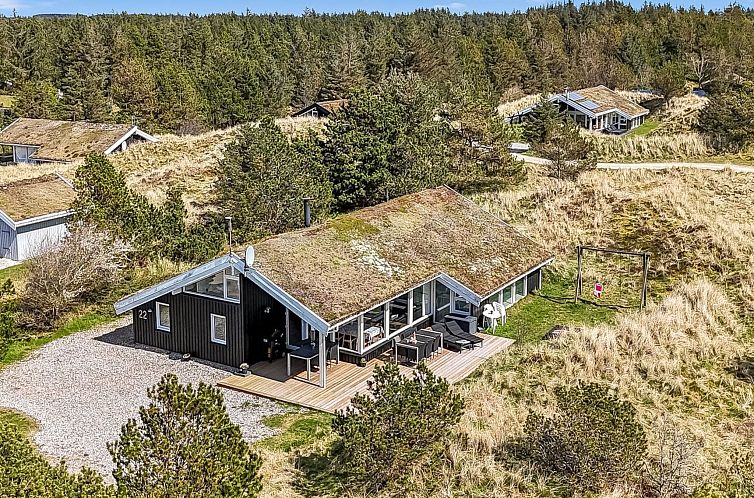 Vakantiehuis "Annlisa" - 1km from the sea