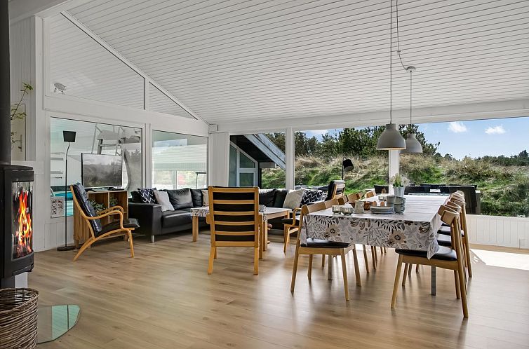 Vakantiehuis "Annlisa" - 1km from the sea