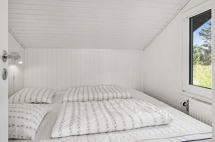 Vakantiehuis "Annlisa" - 1km from the sea