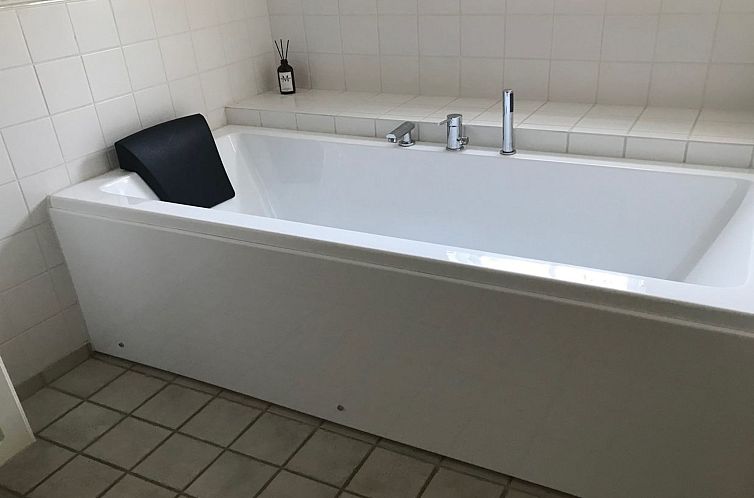 Vakantiehuis "Ønef" - 1km from the sea