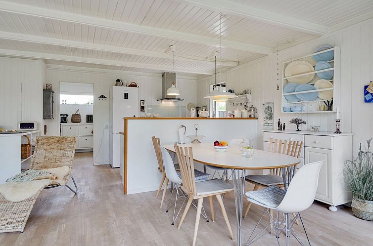 Vakantiehuis "Bernadeta" - 1.2km from the sea