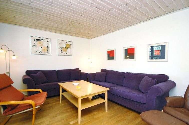 Vakantiehuis "Aku" - 700m from the sea
