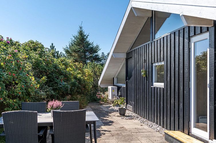 Vakantiehuis "Greta" - 2.5km from the sea