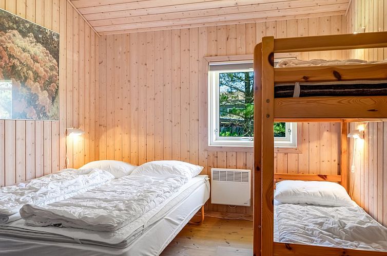 Vakantiehuis "Melita" - 2km from the sea