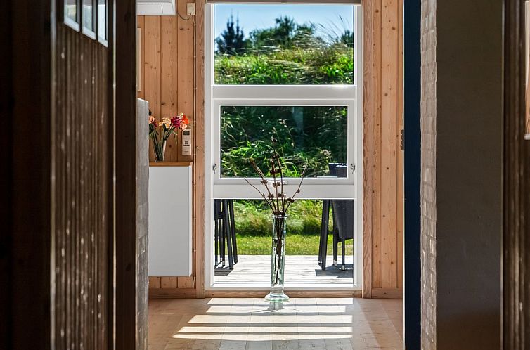 Vakantiehuis "Melita" - 2km from the sea
