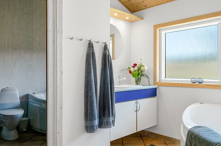 Vakantiehuis "Melita" - 2km from the sea