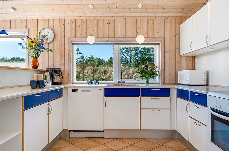 Vakantiehuis "Melita" - 2km from the sea