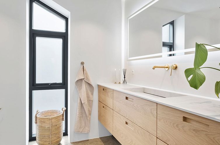 Vakantiehuis "Antigona" - 2.4km from the sea