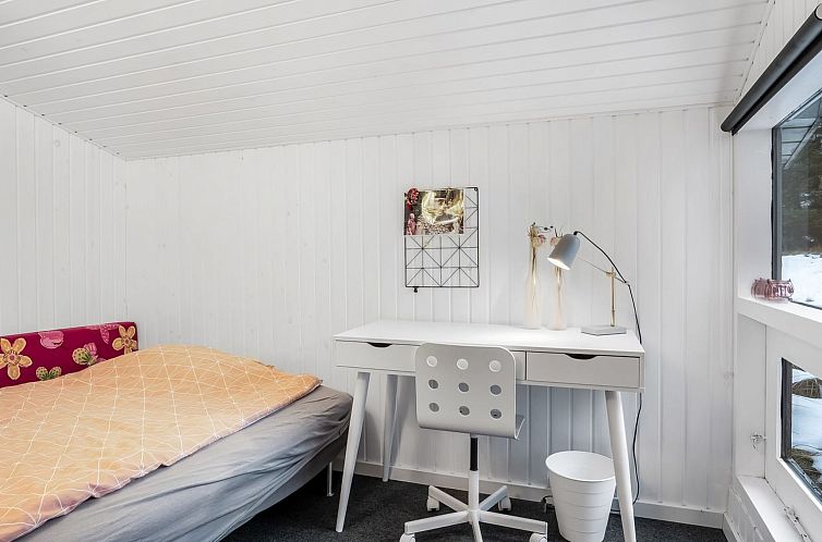 Vakantiehuis "Antigona" - 2.4km from the sea