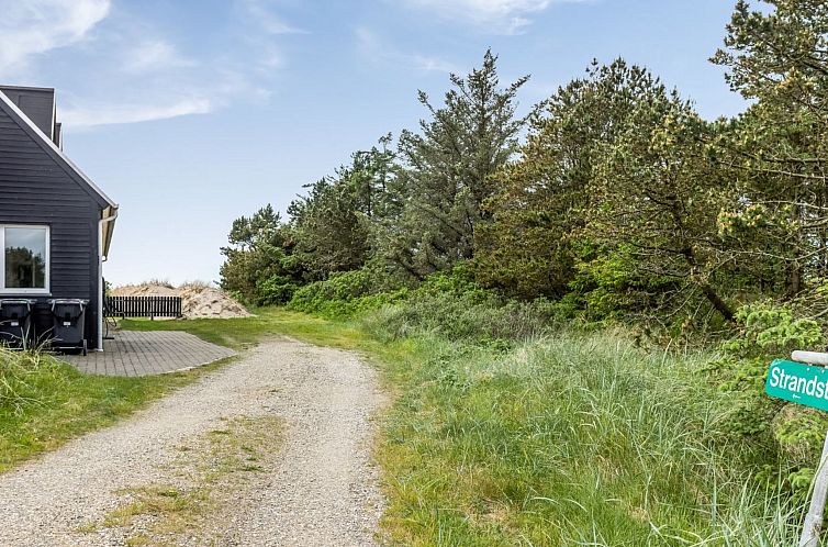 Vakantiehuis "Ajvi" - 900m from the sea
