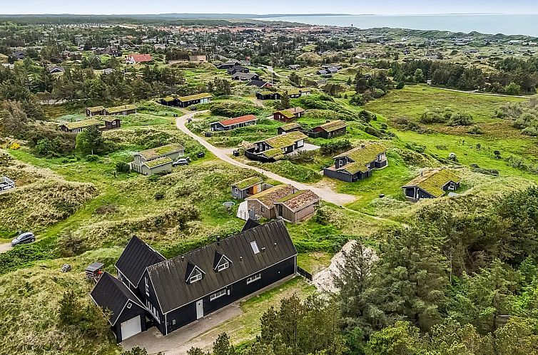 Vakantiehuis "Ajvi" - 900m from the sea