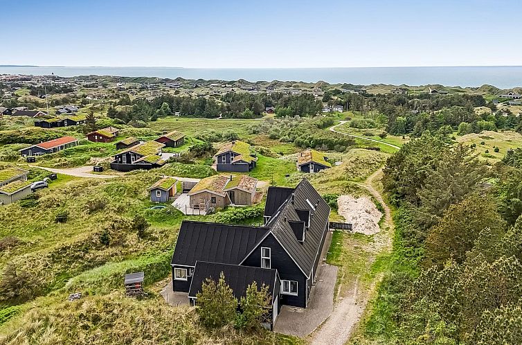 Vakantiehuis "Ajvi" - 900m from the sea