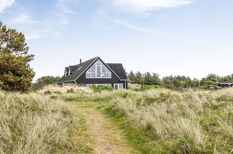 Vakantiehuis "Ajvi" - 900m from the sea