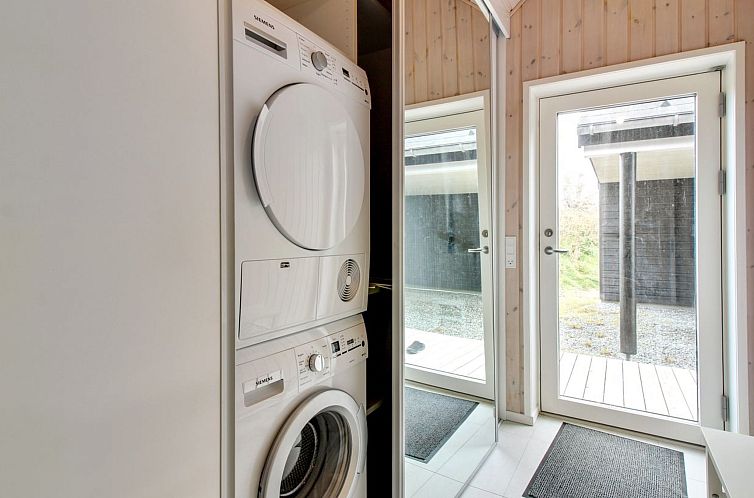 Vakantiehuis "Othinkarl" - 100m from the sea