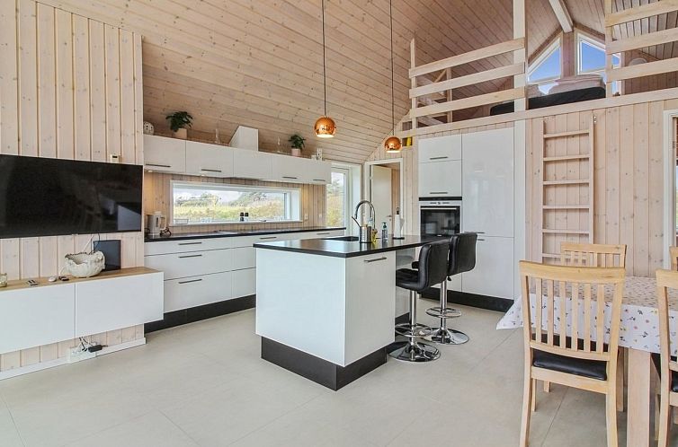 Vakantiehuis "Othinkarl" - 100m from the sea