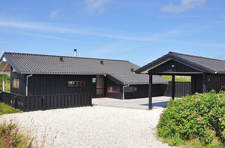 Vakantiehuis "Sigvalda" - 250m from the sea