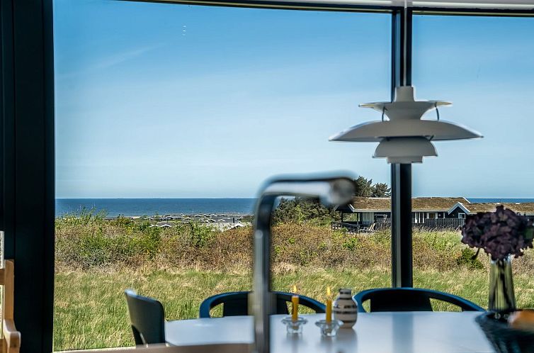 Vakantiehuis "Merete" - 900m from the sea