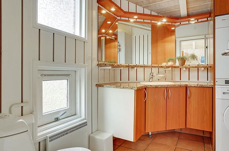 Vakantiehuis "Lien" - 160m from the sea