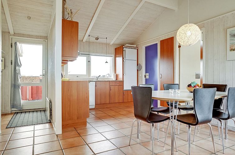 Vakantiehuis "Lien" - 160m from the sea