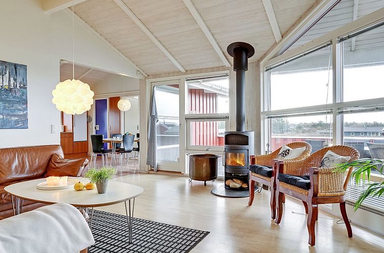 Vakantiehuis "Lien" - 160m from the sea
