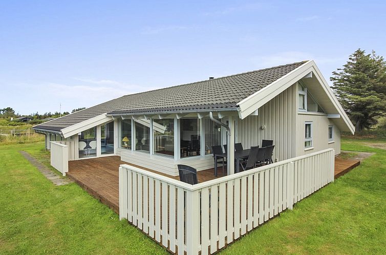 Vakantiehuis "Otta" - 779m from the sea