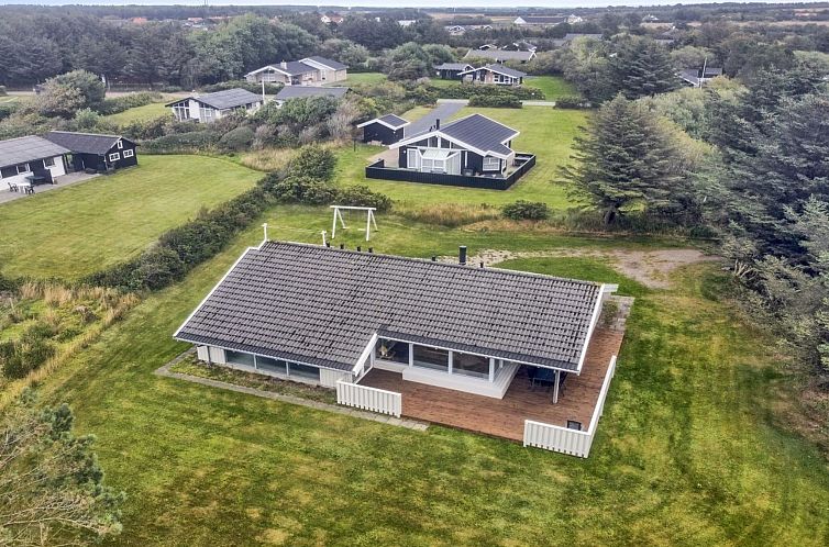 Vakantiehuis "Otta" - 779m from the sea