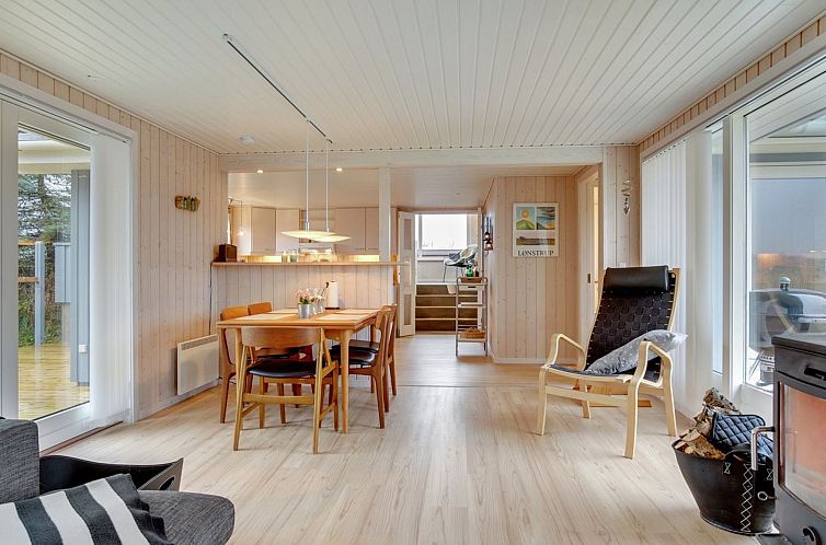 Vakantiehuis "Wolfger" - 350m from the sea