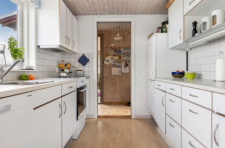 Vakantiehuis "Nikolce" - 500m from the sea