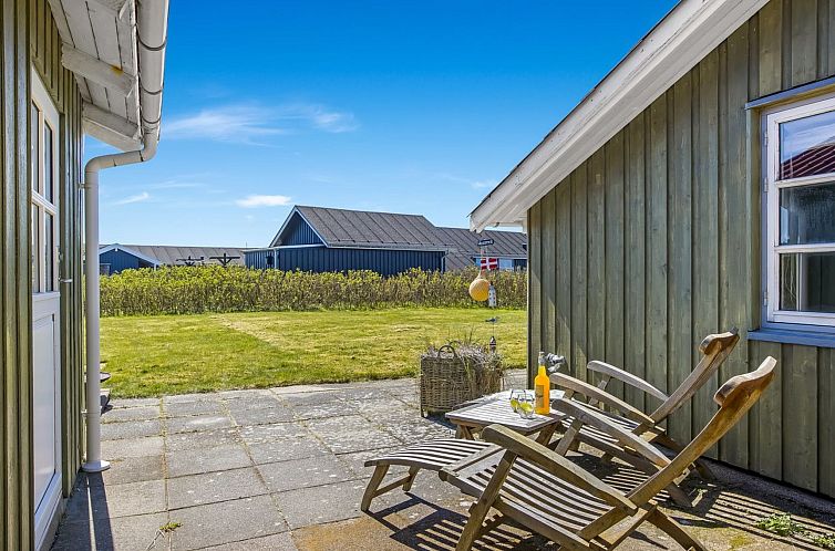 Vakantiehuis "Ovine" - 200m from the sea