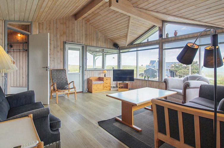 Vakantiehuis "Dorit" - 100m from the sea
