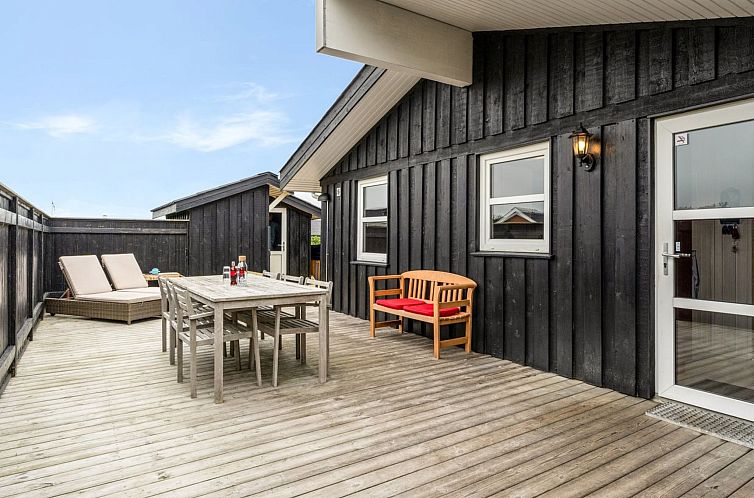 Vakantiehuis "Apelone" - 280m from the sea