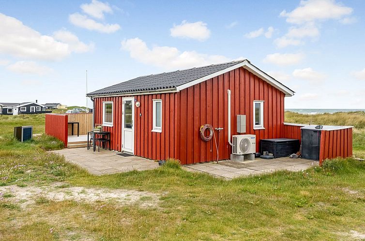 Vakantiehuis "Nikoletta" - 50m from the sea