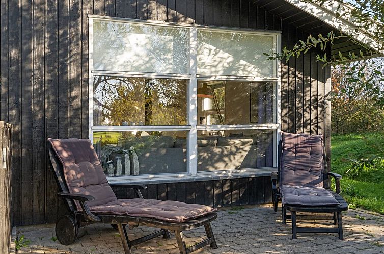 Vakantiehuis "Anella" - 1.4km from the sea