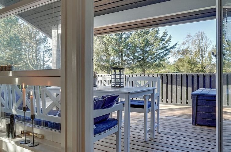 Vakantiehuis "Anella" - 1.4km from the sea