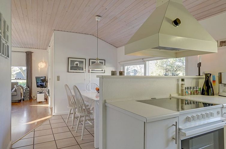 Vakantiehuis "Anella" - 1.4km from the sea