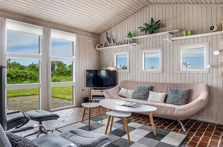 Vakantiehuis "Verene" - 400m from the sea