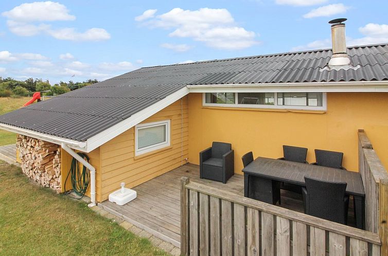 Vakantiehuis "Adelbert" - 400m from the sea