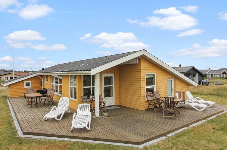 Vakantiehuis "Adelbert" - 400m from the sea