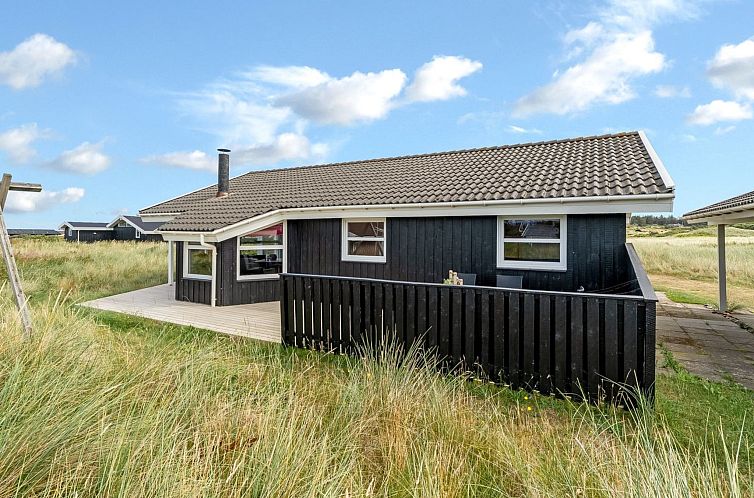 Vakantiehuis "Fanni" - 460m from the sea