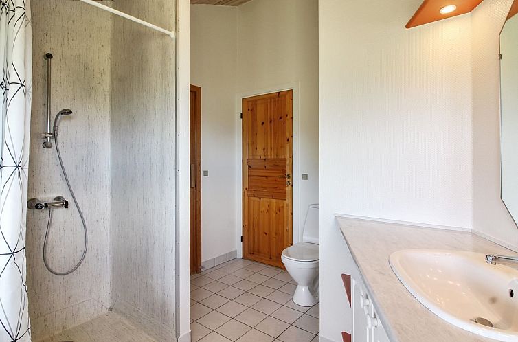 Vakantiehuis "Fanni" - 460m from the sea