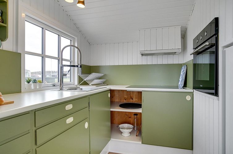 Vakantiehuis "Adina" - 50m from the sea