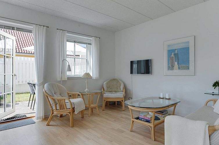 Appartement "Cornel" - 290m from the sea