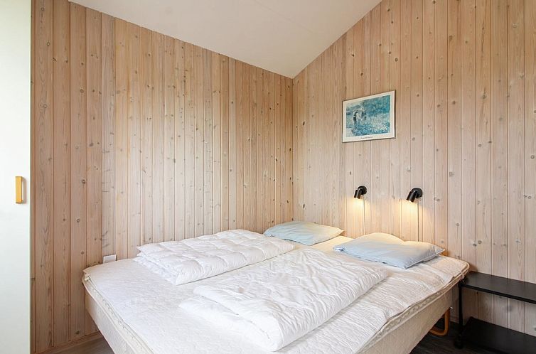 Vakantiehuis "Seniha" - 400m from the sea